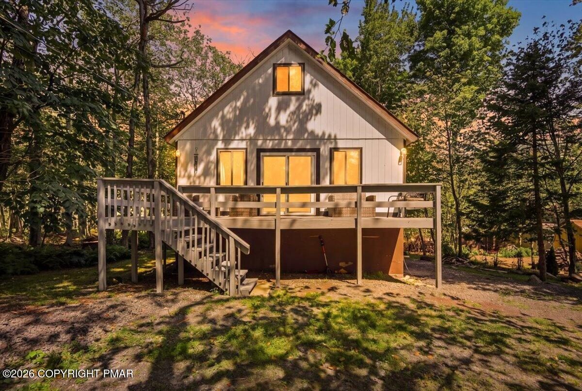 9781 Auburn Dr, Tobyhanna, PA